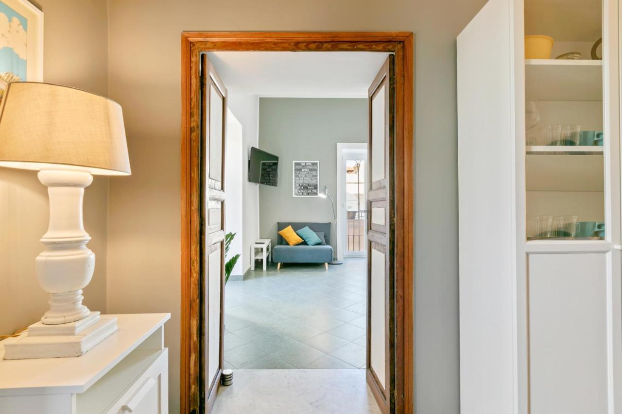 Appartamento Stylish Flat Maqueda Palermo Esterno foto