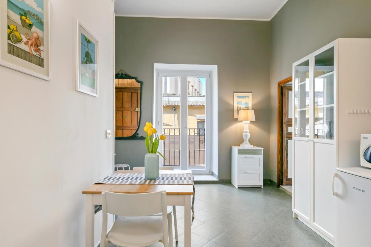 Appartamento Stylish Flat Maqueda Palermo Esterno foto