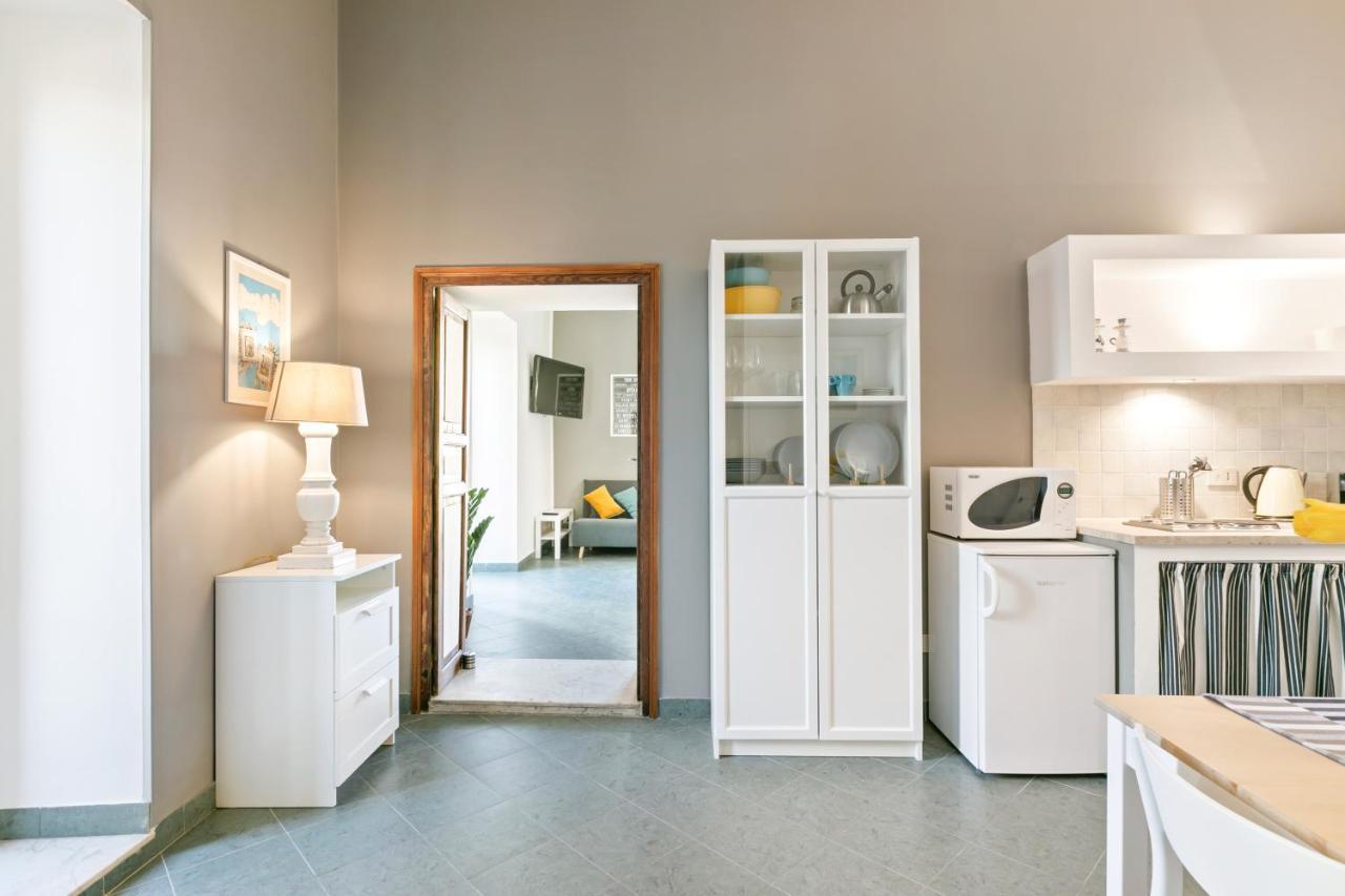 Appartamento Stylish Flat Maqueda Palermo Esterno foto