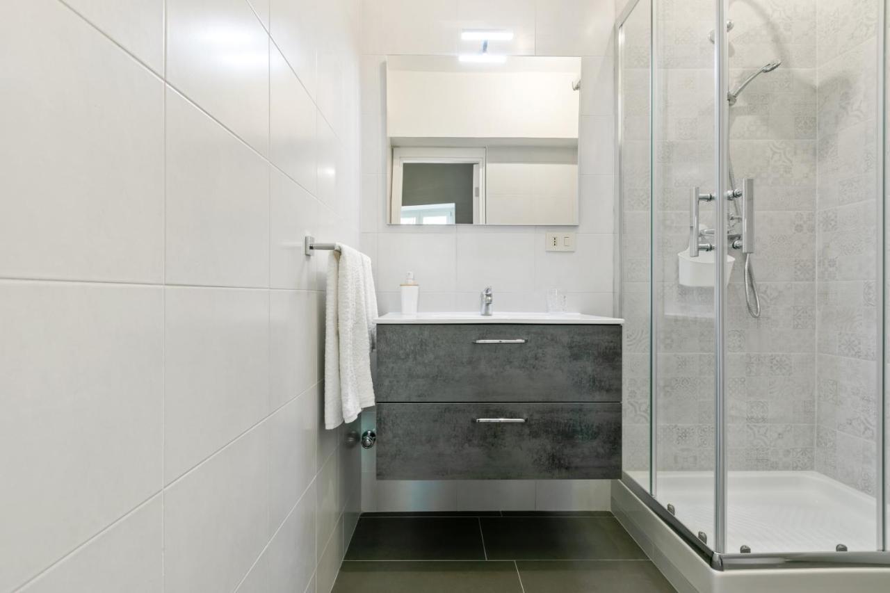 Appartamento Stylish Flat Maqueda Palermo Esterno foto